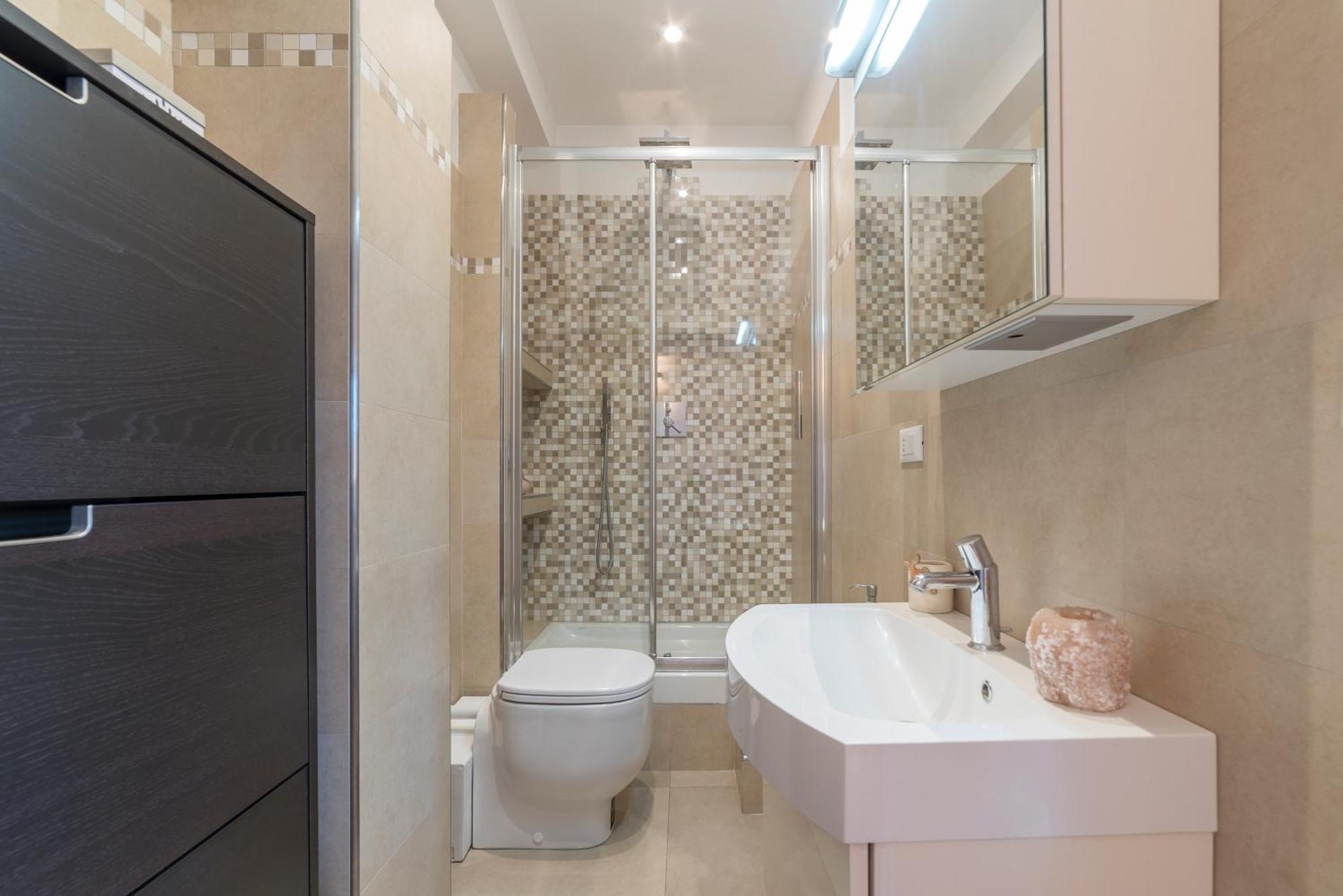 רומא Colosseum Roomy Apartment מראה חיצוני תמונה