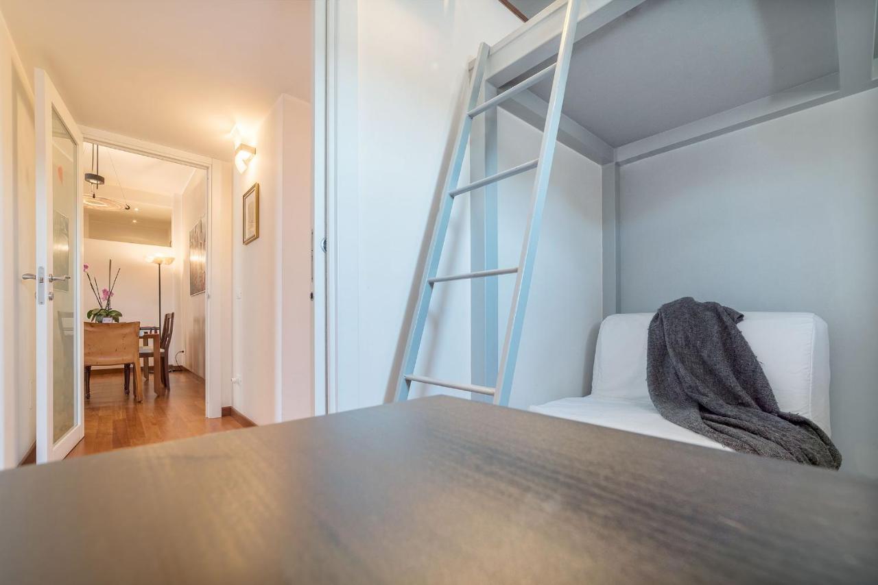 רומא Colosseum Roomy Apartment מראה חיצוני תמונה